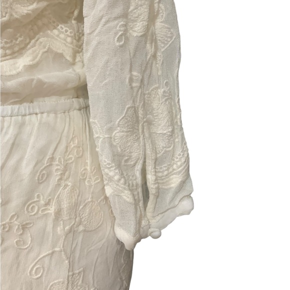 Chelsea and Violet white lace key hole neckline boho maxi dress size small - Picture 6 of 7